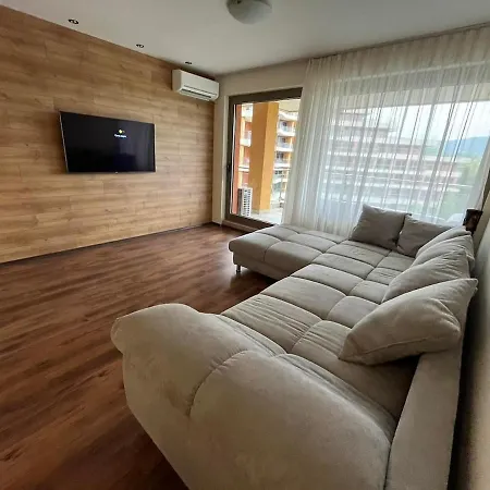 Platinum Apartamento Bunzareto